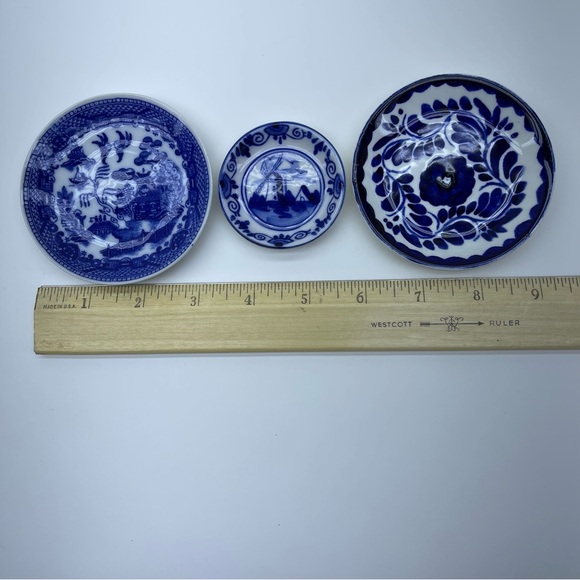 Blue White Vintage Playes Japan Blue Willow Anfora Mexican Delft Windmill 3 pc - Picture 9 of 10